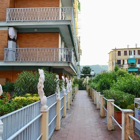 Appartement Ca' Muna - Sea View Penthouse, Private Rooftop, Walking To The *