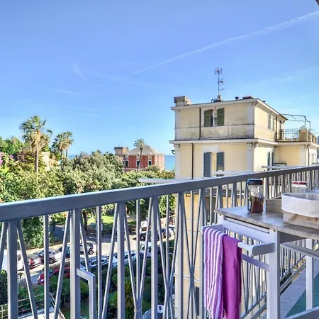 Daire Ca' Muna - Sea View Penthouse, Private Rooftop, Walking To The