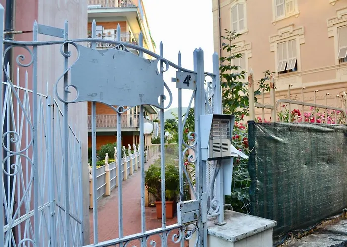 Lejlighed Ca' Muna - Sea View Penthouse, Private Rooftop, Walking To The
