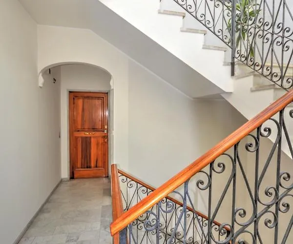 Lejlighed Ca' Muna - Sea View Penthouse, Private Rooftop, Walking To The *