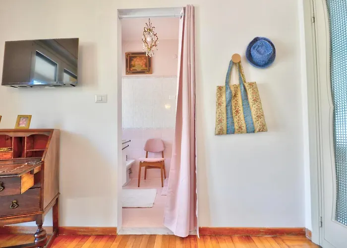 Lejlighed Ca' Muna - Sea View Penthouse, Private Rooftop, Walking To The *