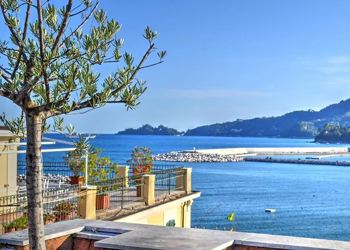 Ca' Muna - Sea View Penthouse, Private Rooftop, Walking To The Lejlighed