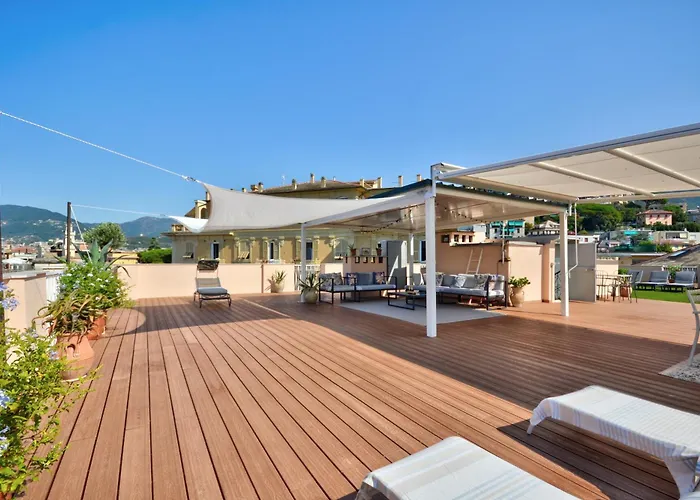 Lejlighed Ca' Muna - Sea View Penthouse, Private Rooftop, Walking To The
