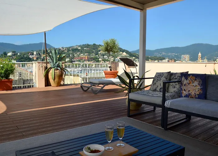 Lejlighed Ca' Muna - Sea View Penthouse, Private Rooftop, Walking To The *