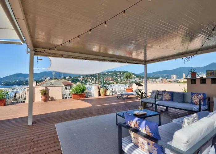 Lejlighed Ca' Muna - Sea View Penthouse, Private Rooftop, Walking To The *